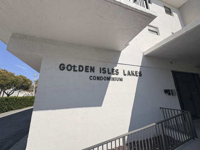 Golden Isle Lakes Condo photo 2